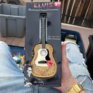 Elvis Presley Illuminated Musical Instrument NEW Vintage Collectible Trinket